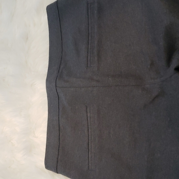 Gap legging pants NWOT - Picture 3 of 4